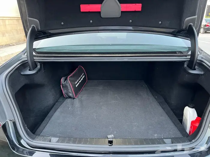 بي ام دبليو 740Li 2016 pure excellence 80