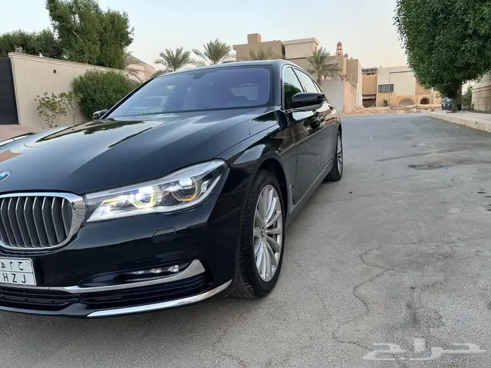 بي ام دبليو 740Li 2016 pure excellence 95