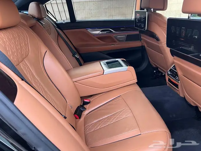 بي ام دبليو 740Li 2016 pure excellence 61