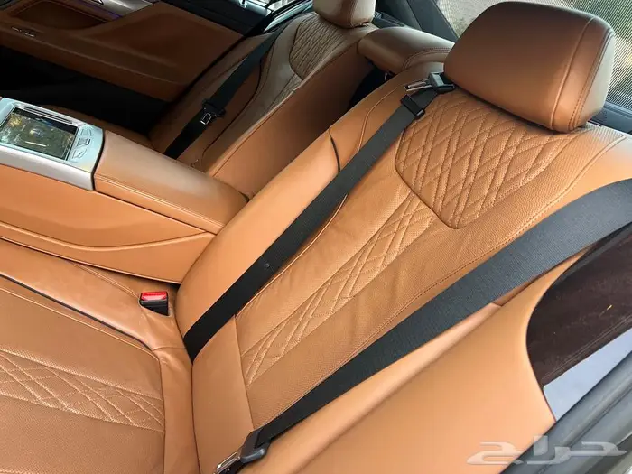 بي ام دبليو 740Li 2016 pure excellence 60