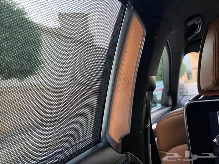 بي ام دبليو 740Li 2016 pure excellence 72