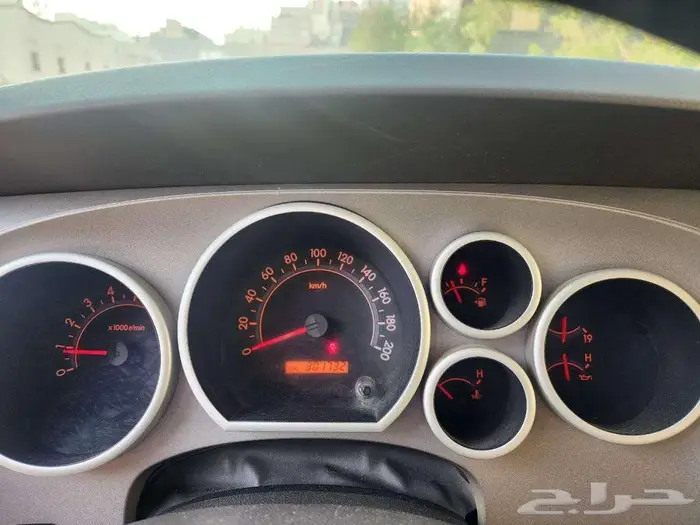 تويوتا سيكويا 2010 18