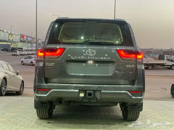 تويوتا لاندكروزر VXR ديزل 2023 - بطاقه جمركيه 5