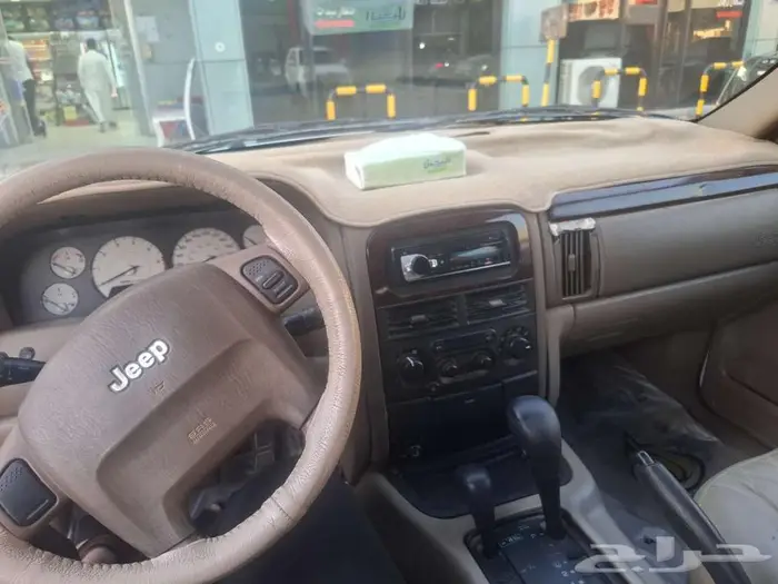 جيب جراند شيروكى 7