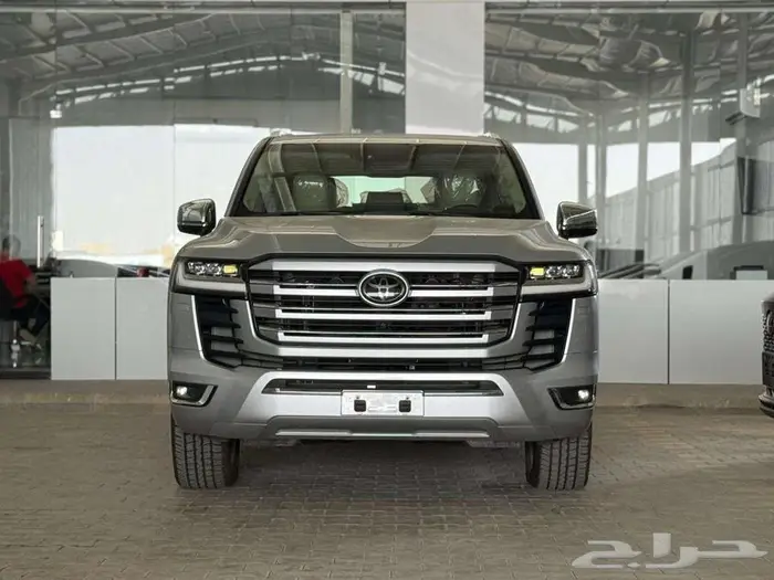 تويوتا لاندكروزر VXR ديزل 2023 - بطاقه جمركيه 6