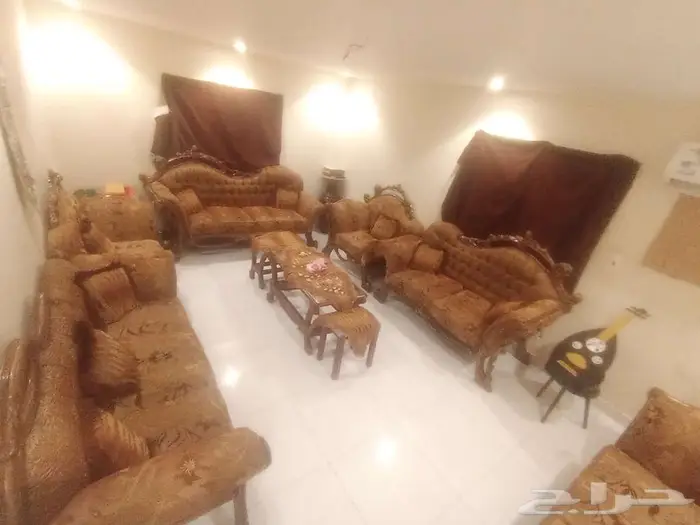 اثاث و طقم كنب مستعمل للبيع 13