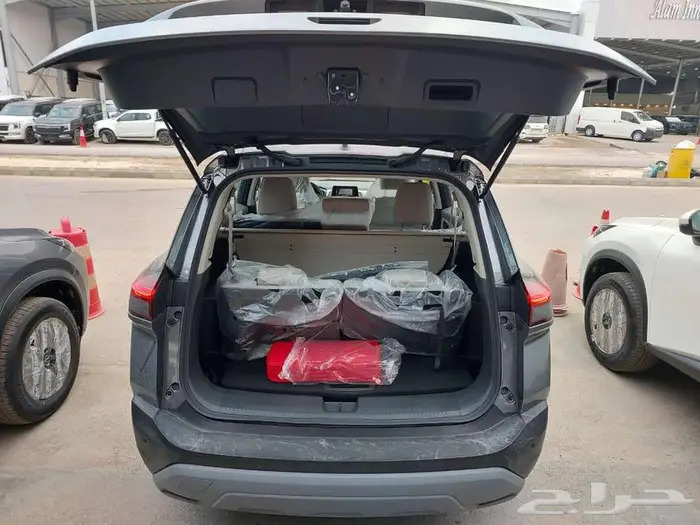 نيسان اكس تريل 7 مقاعد دفع رباعي ستاندر 2026 2