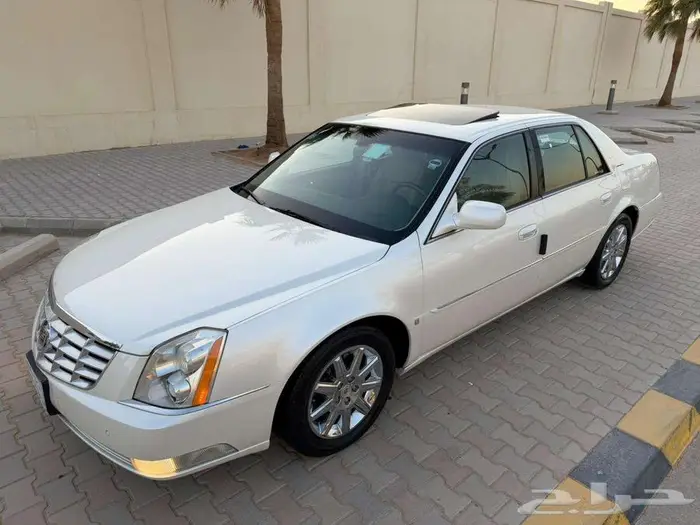 كاديلاك DTS نظيف جدا وكاله 14