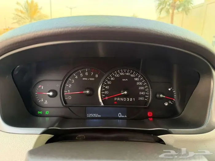 كاديلاك DTS نظيف جدا وكاله 38