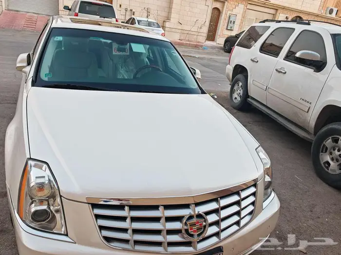 كاديلاك DTS نظيف جدا وكاله 73