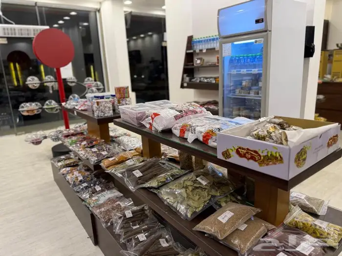 اثاث وديكور محامص بن ومسكرات 12