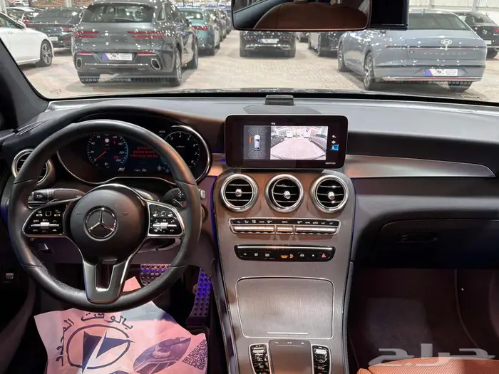 مرسيدس GLC300 2020 25