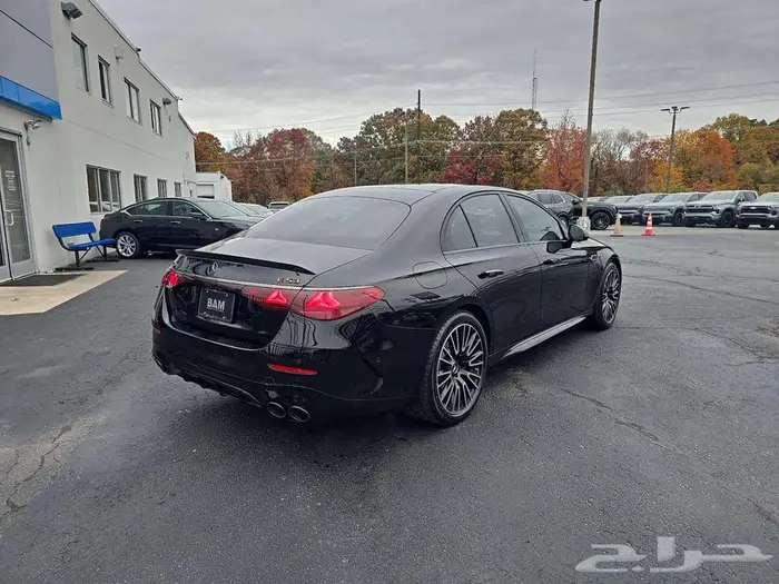2026 Mercedes-Benz AMG E 53 4MATIC  Hybrid Sedan 3