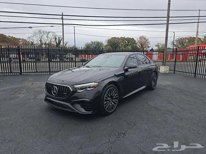 2026 Mercedes-Benz AMG E 53 4MATIC  Hybrid Sedan 0