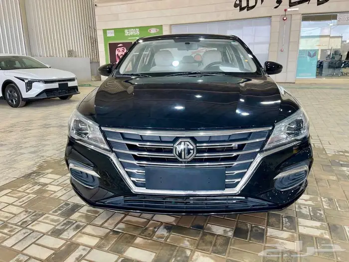 ام جي 5 استاندر 2025 2