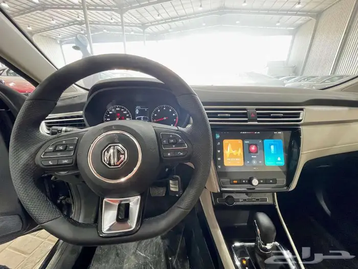 ام جي 5 استاندر 2025 4