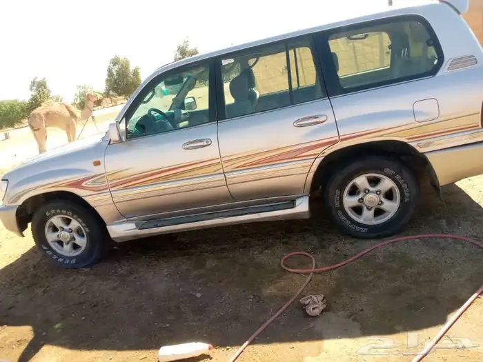 جيب لاندكروزر 2001 1