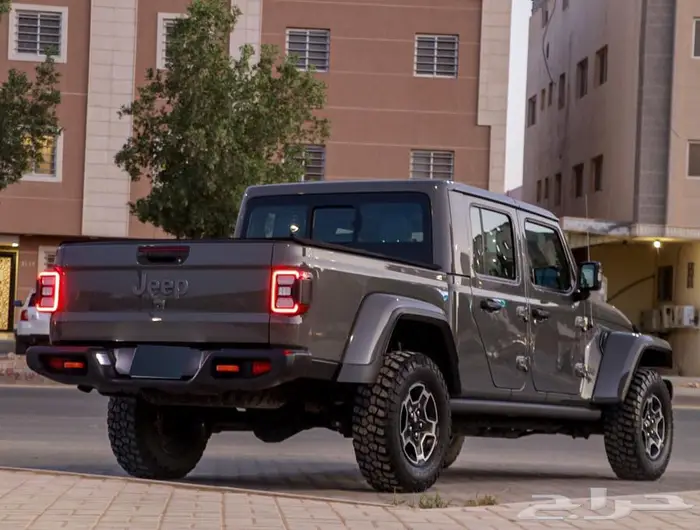 جلاديتور جيب 2021 ( ساند رانر )أعلى فئة 1