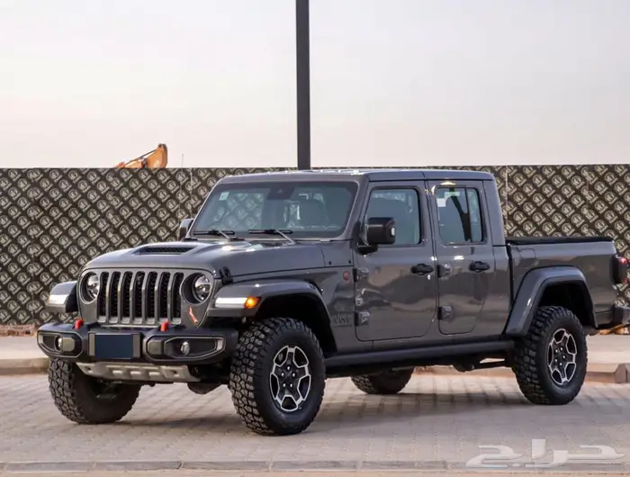 جلاديتور جيب 2021 ( ساند رانر )أعلى فئة 0