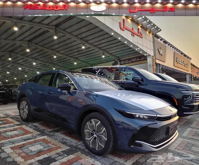 تويوتا كراون بريميوم 2026 عبداللطيف جميل 0