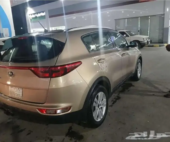 كيا سبورتاج ماكينة صغيرة 1600 2