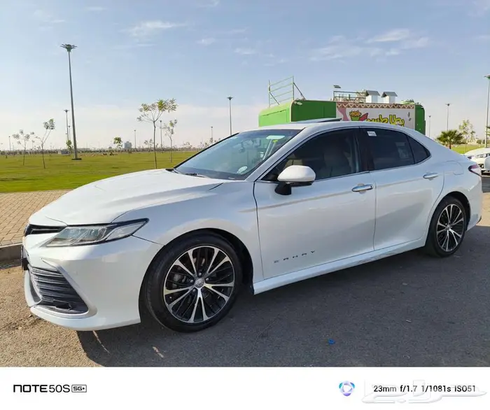 تويوتا كامري فل كامل بنزين 2018 2