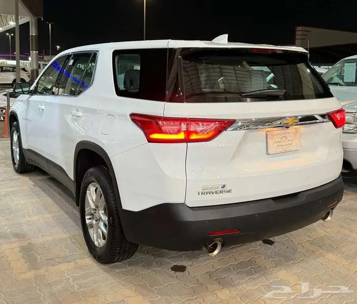 للبيع شيفرولية ترافرس 2018 دبل سعودي عداد قليل ( مخززنه ) 14