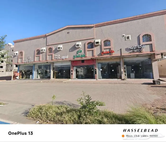 6 محلات للايجار على شارع الامام مسلم 0