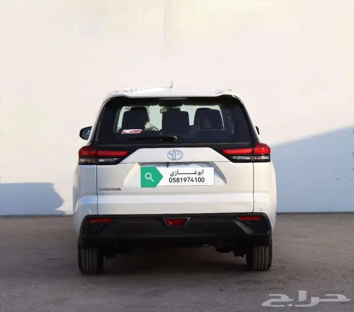 تويوتا انوفا بنزينGLموديل 2024 2