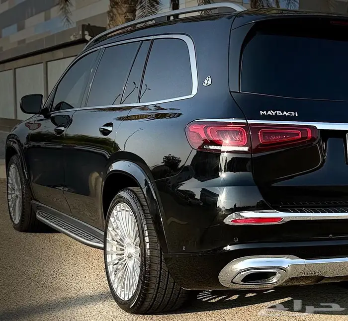 مرسيدس GLS 450 معدل GLS 600 مايباخ اسود 2020 اول مالك 4