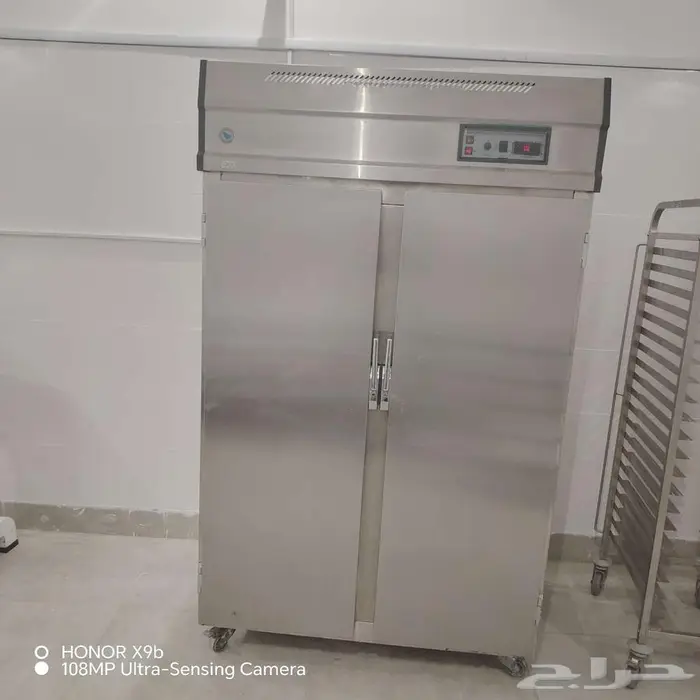 محل حلويات للتقبيل 14