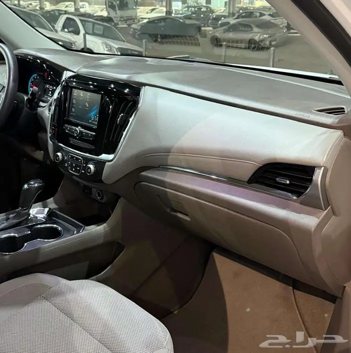 للبيع شيفرولية ترافرس 2018 دبل سعودي عداد قليل ( مخززنه ) 40