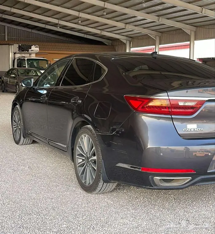 كيا كادينزا V6 قير اوتماتيك 2018 10