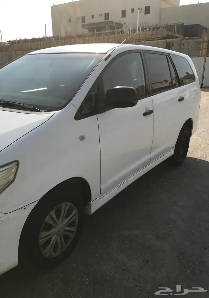 للبيع انوفا موديل 2012 16