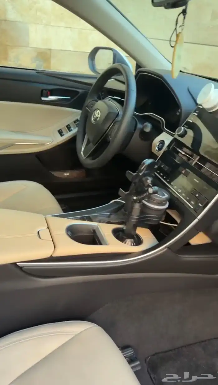 تويوتا افالون 2022 2