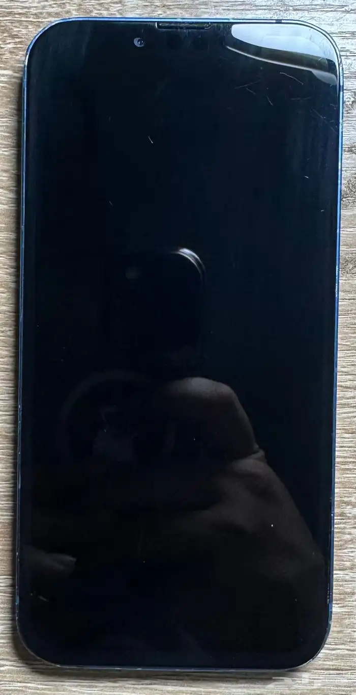 للبيع ايفون 13 13