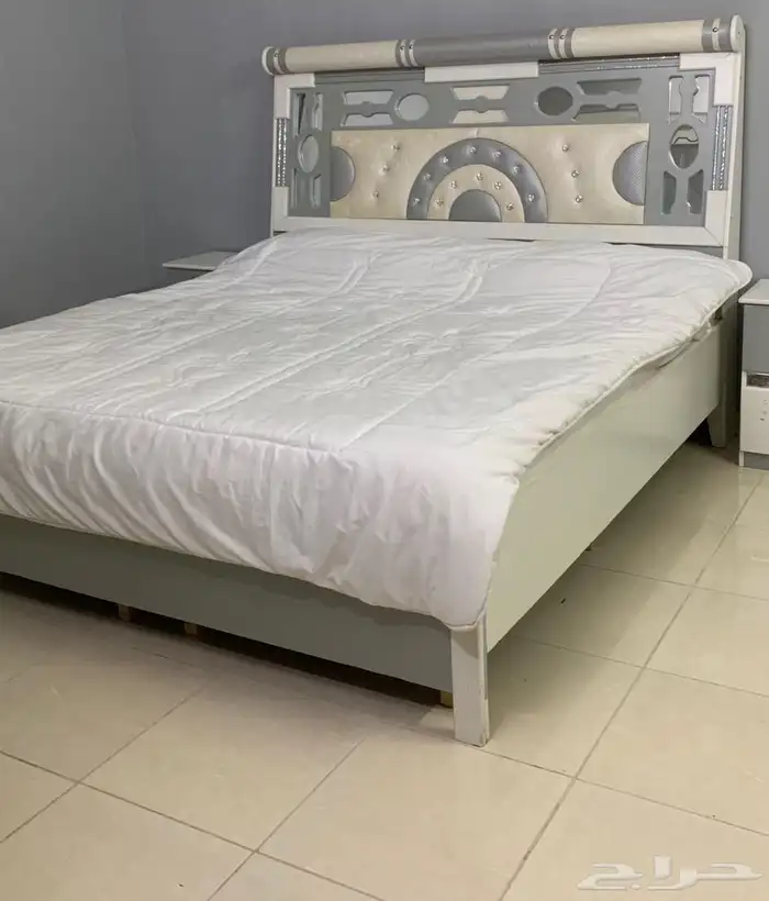 غرفه كامله سرير نفرين للبيع . 0