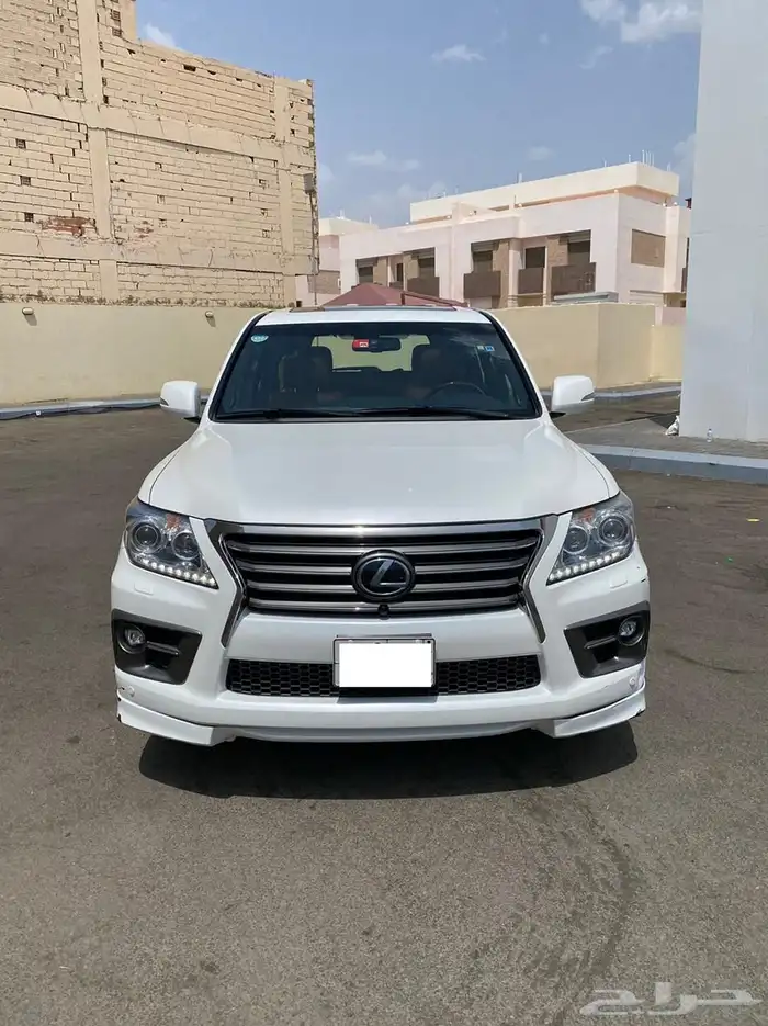 جيب لكزس مخزن تم البيع 1