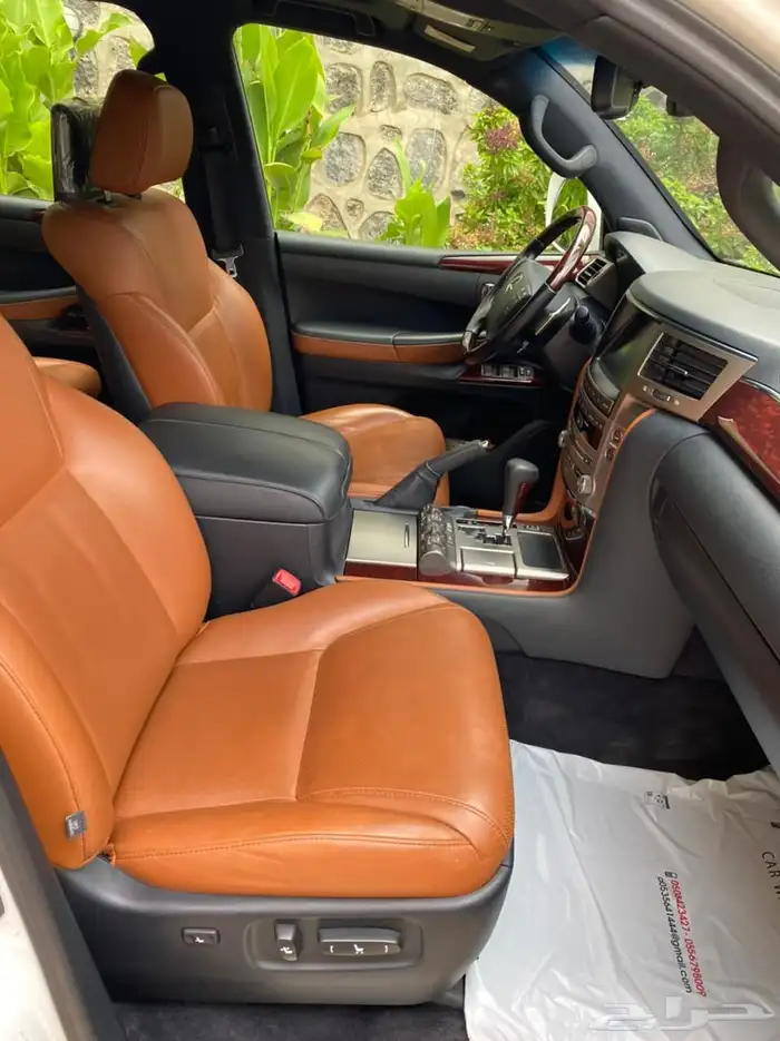 جيب لكزس مخزن تم البيع 2