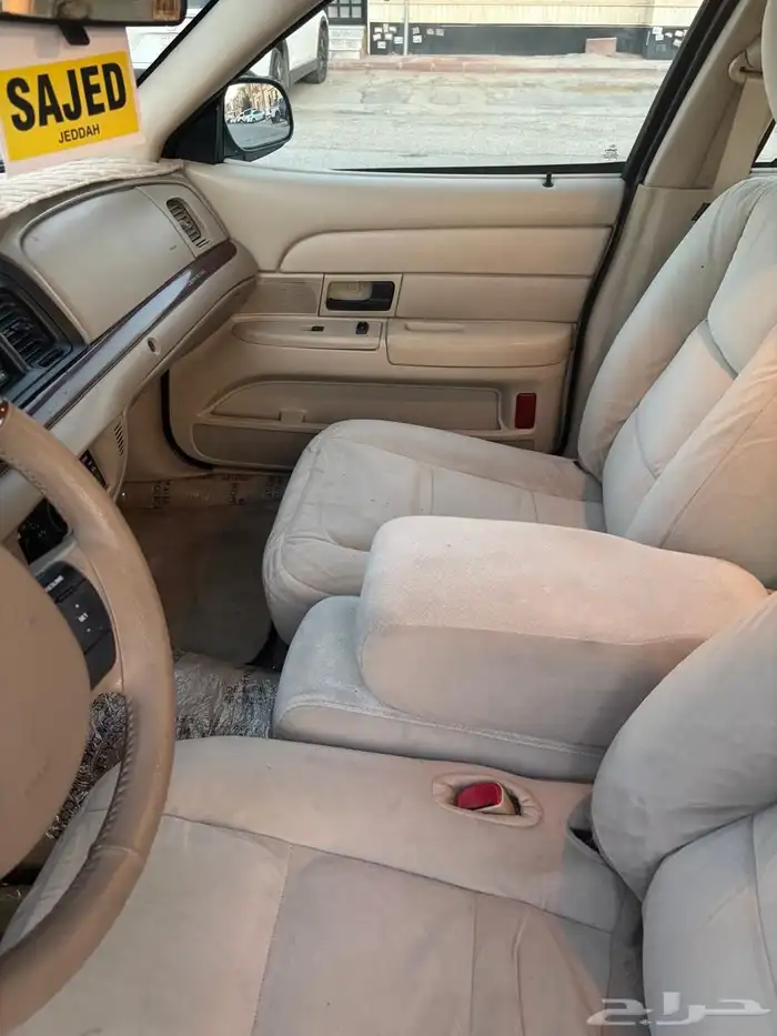 كراون فكتوريا 2011 للبيع سعودي 19