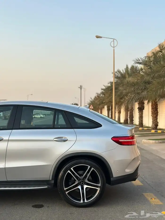 مرسيدس GLE43 2018 7
