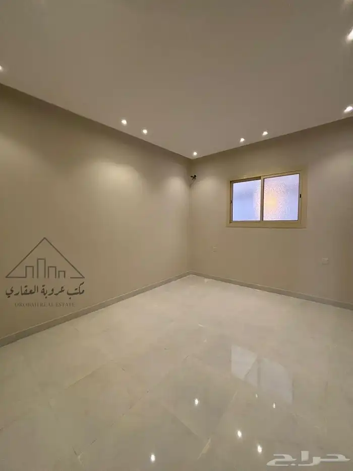 للبيع شقق تمليك دور ارضي تبوك حي الشفاء 7