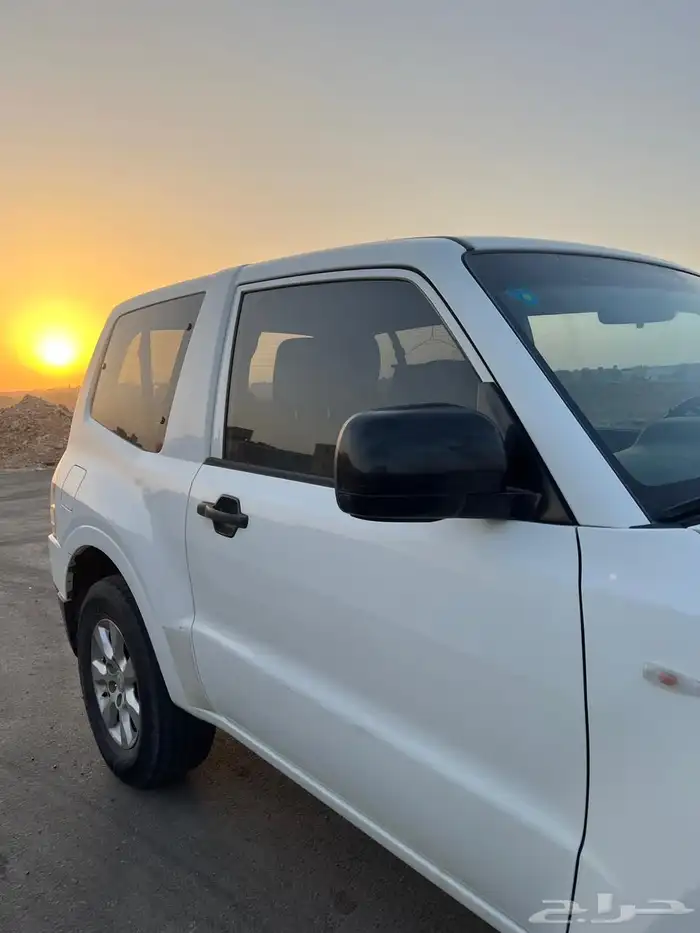 جيب باجيرو ربع 2014 ابيض 7