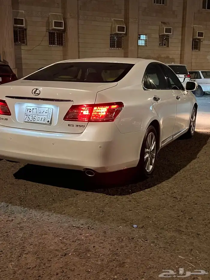 لكزسES نظيفه 350 11