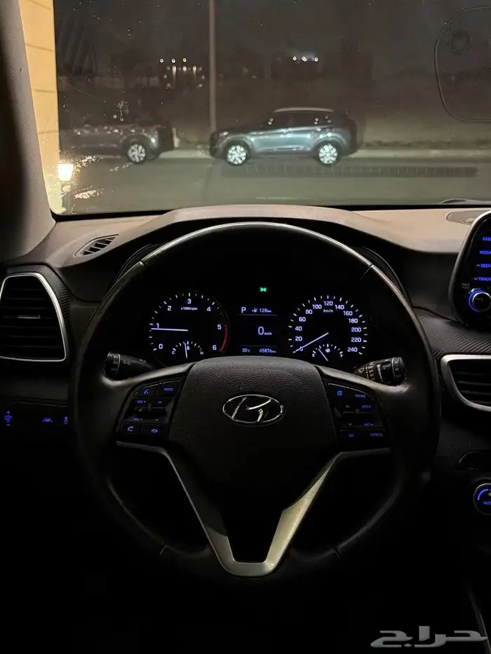 توسان 2020 بحالة الوكالة ( ديزل ) - فل كامل 10