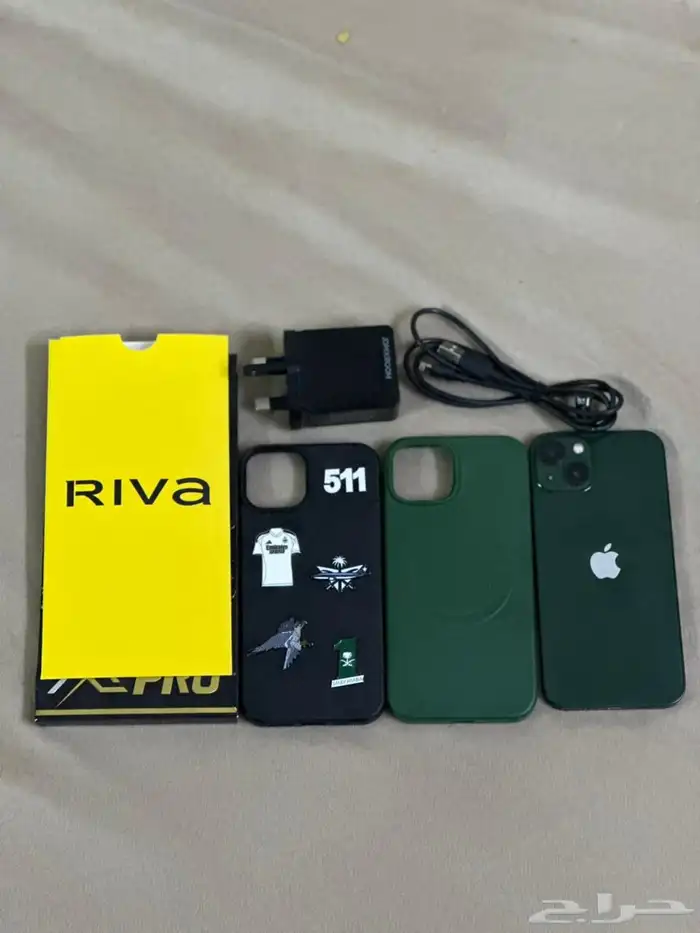 ايفون 13 نظيف بس مغير بطاريه 0