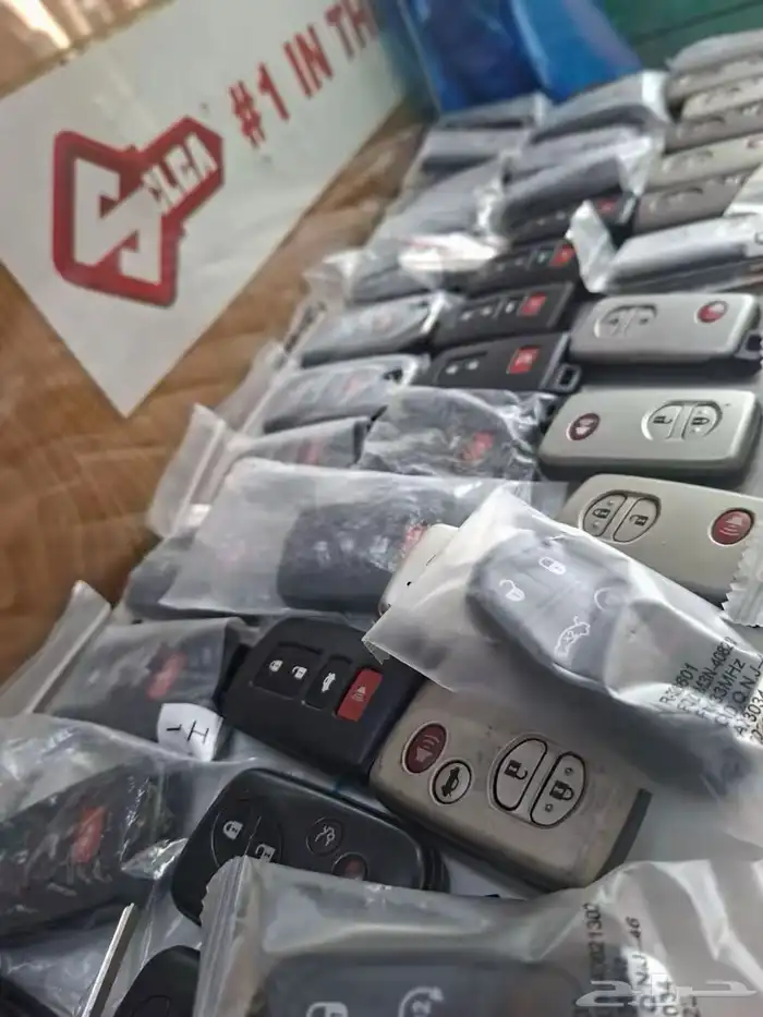 محل مفاتيح جده الصفا الأربعين برمجة مفتاح ريموت بصمه 7