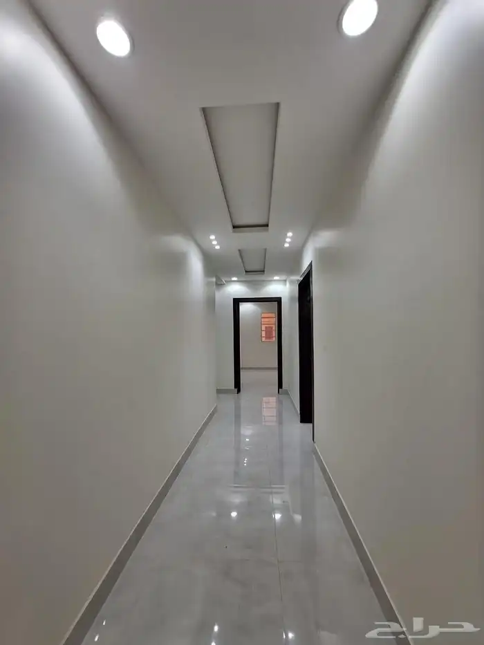 للايجار فله حي الرمال 24