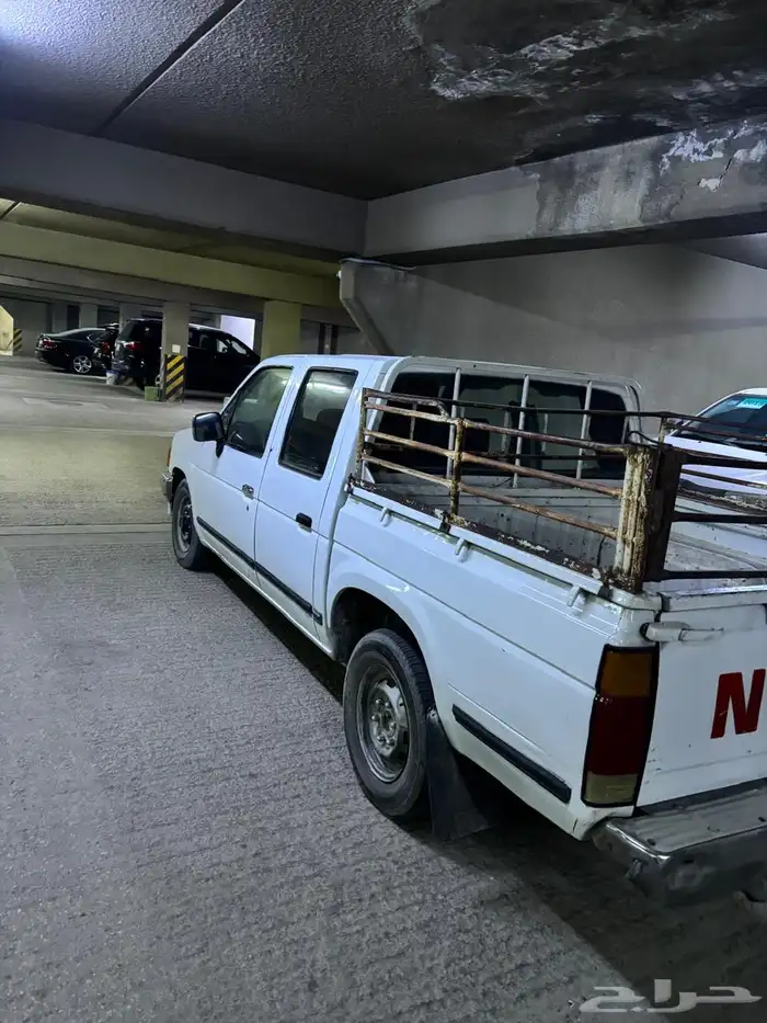 نيسان ددسن موديل 92 2