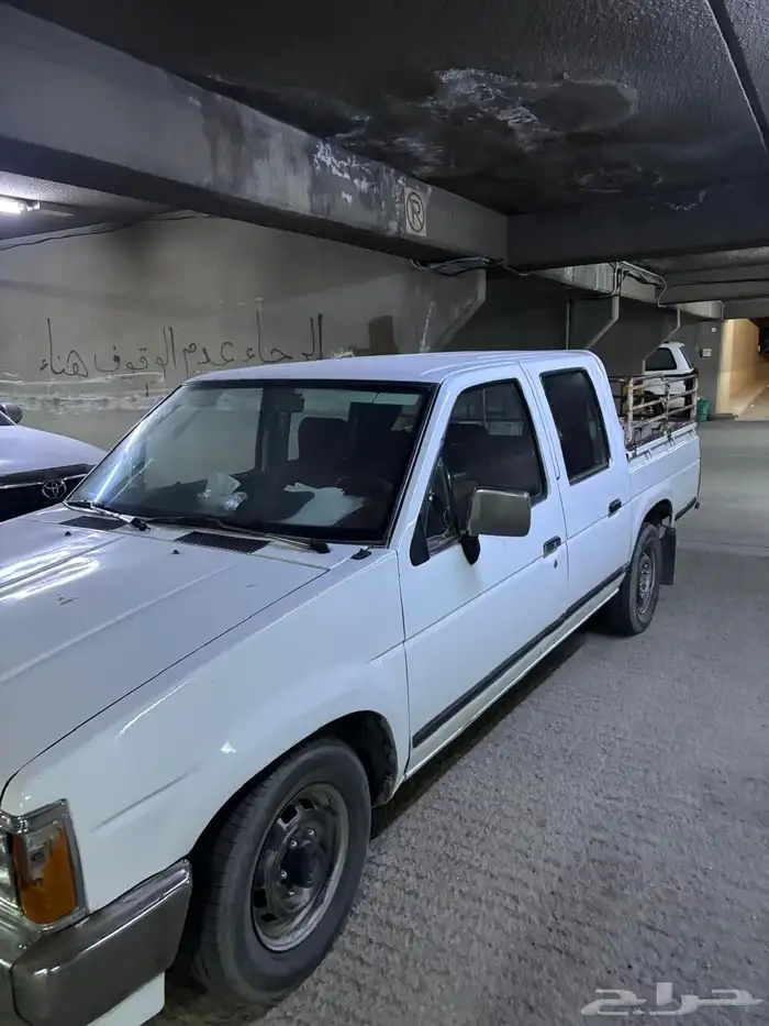 نيسان ددسن موديل 92 1